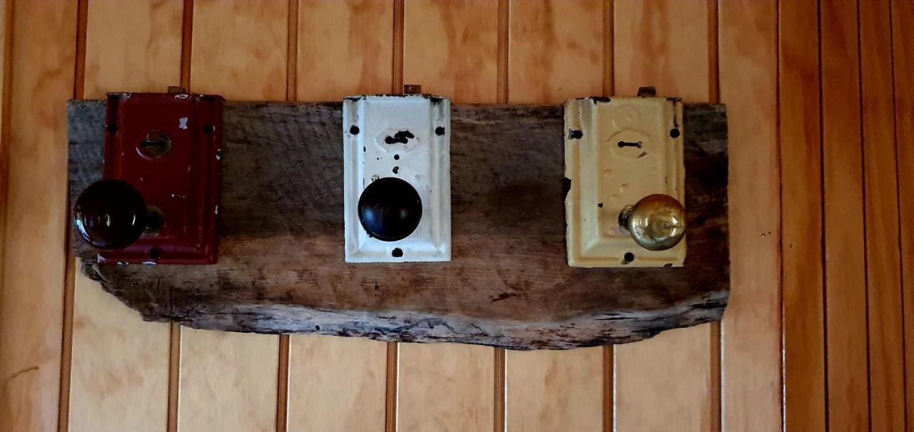 Cabanas Y Casa Kauken Puerto Natales Eksteriør bilde