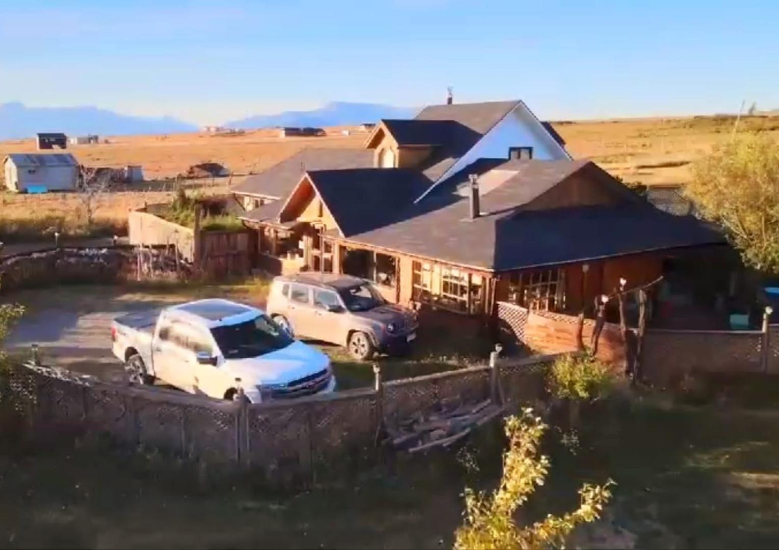 Cabanas Y Casa Kauken Puerto Natales Eksteriør bilde
