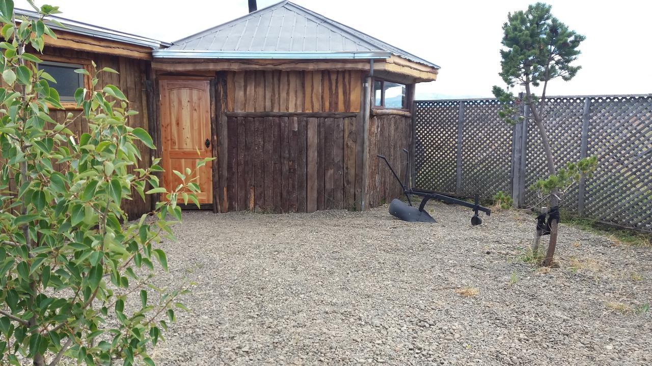 Cabanas Y Casa Kauken Puerto Natales Eksteriør bilde