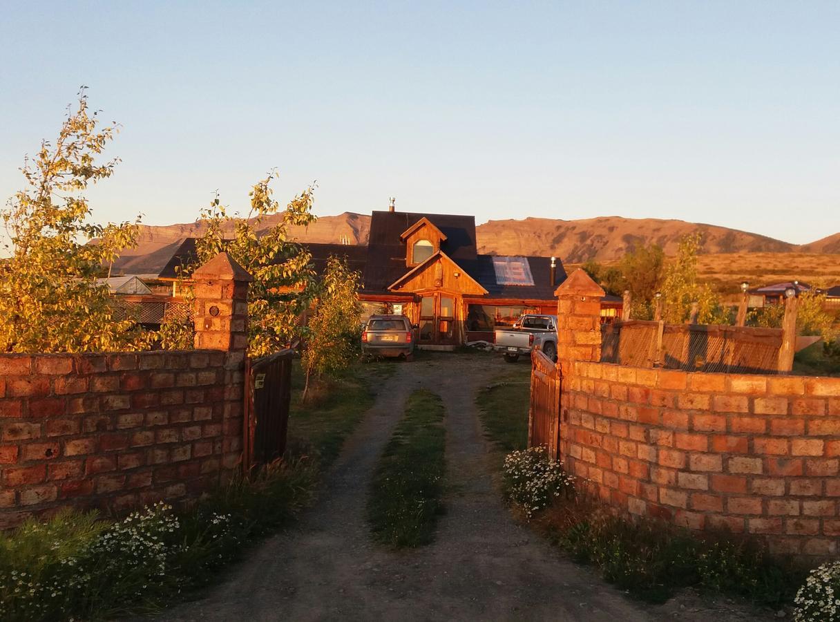 Cabanas Y Casa Kauken Puerto Natales Eksteriør bilde