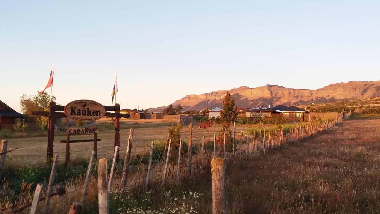Cabanas Y Casa Kauken Puerto Natales Eksteriør bilde