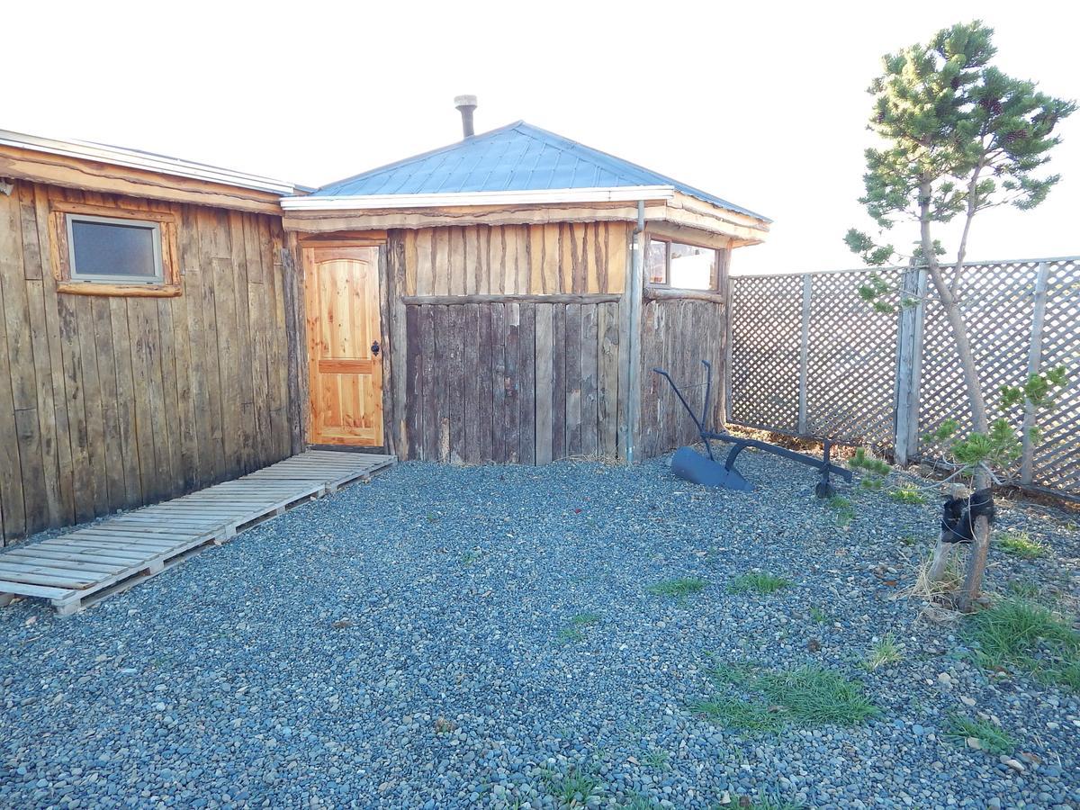 Cabanas Y Casa Kauken Puerto Natales Eksteriør bilde