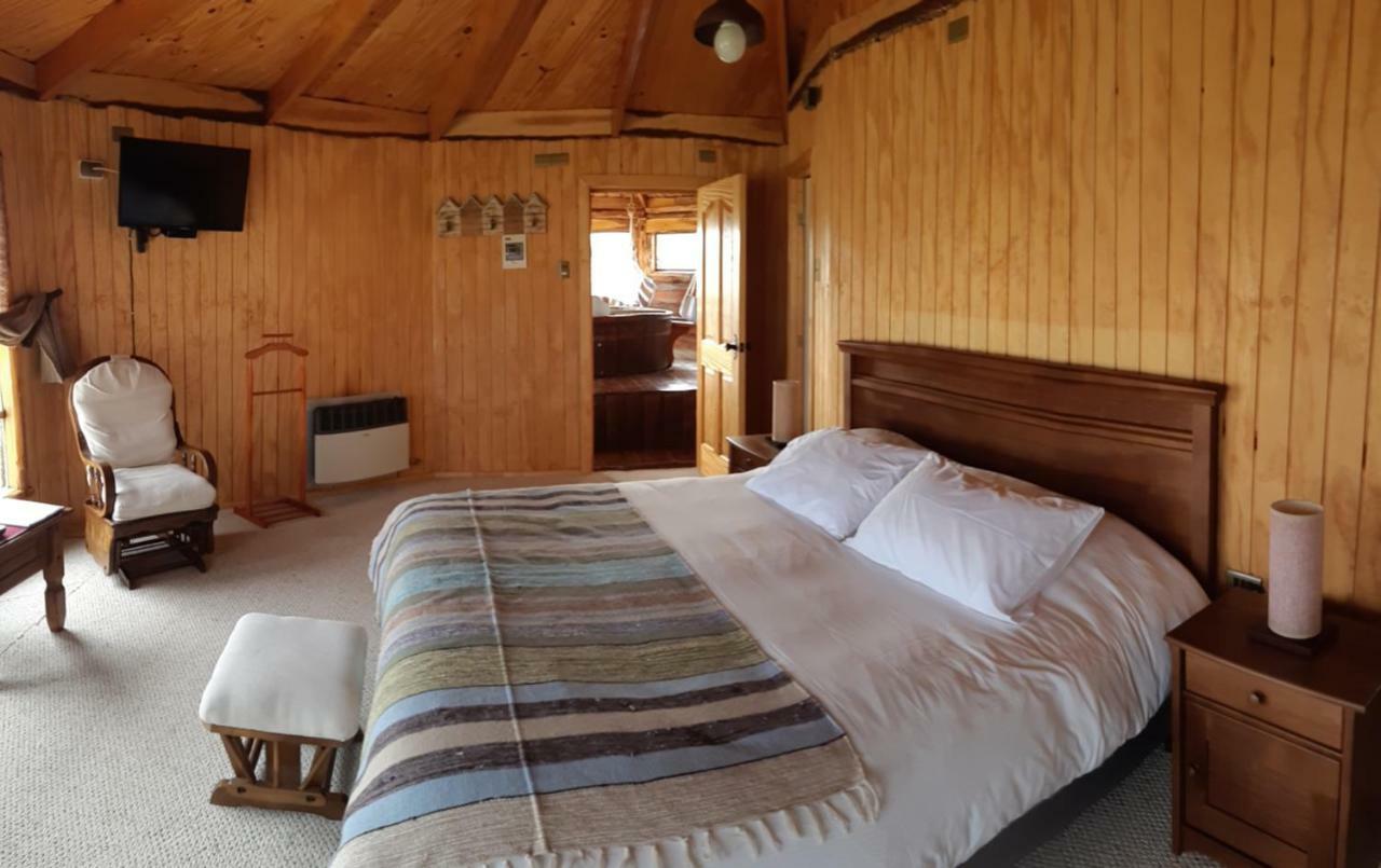 Cabanas Y Casa Kauken Puerto Natales Eksteriør bilde
